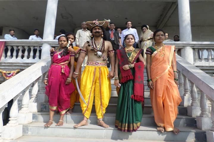 Priyadarshini Dnyan Prabodhini's Law College campus in Phaltan, Maharashtra, India — photo 3