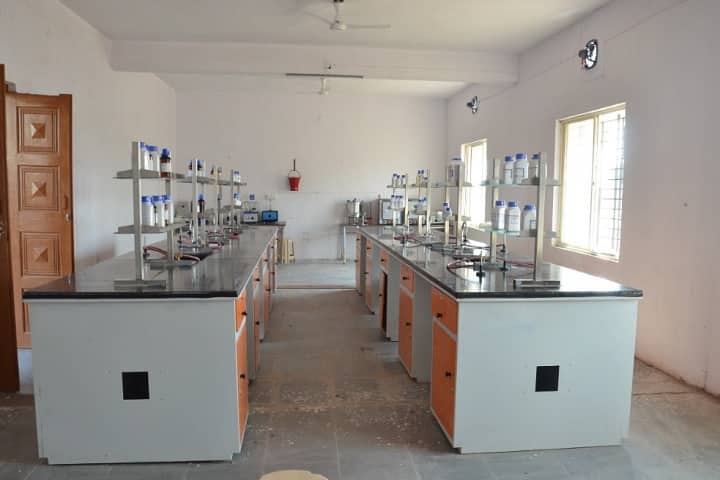Shenfadu Fakirba Sonawane Institute of Pharmacy campus in Aurangabad, Maharashtra, India — photo 5