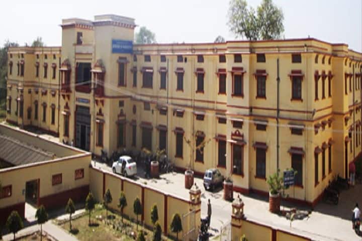 Department of Pharmaceutical Engineering and Technology campus in Varanasi, Uttar Pradesh, India — photo 1