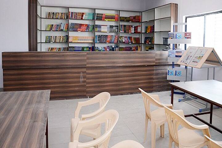 Shree Goraksha College of Pharmacy and Research Centre campus in Aurangabad, Maharashtra, India — photo 4