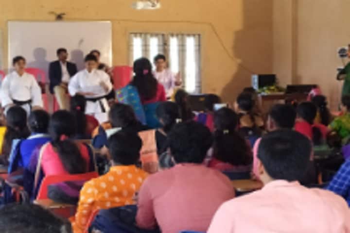 Renuka Debi B Ed College campus in Krishnagar, West Bengal, India — photo 3