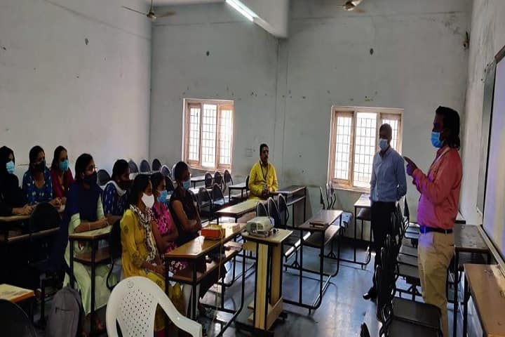 Teegala Ram Reddy College of Pharmacy campus in Hyderabad, Telangana, India — photo 2