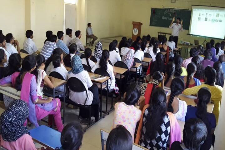 Teegala Krishna Reddy College of Pharmacy campus in Hyderabad, Telangana, India — photo 6