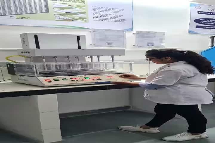 Taywade College of Pharmacy campus in Nagpur, Maharashtra, India — photo 4