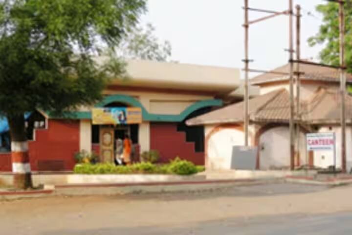 Tatyasaheb Kore College of Pharmacy Diploma campus in Warananagar, Maharashtra, India — photo 3
