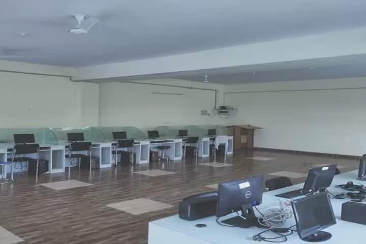 Tahira Institute of Medical Sciences campus in Gorakhpur, Uttar Pradesh, India — photo 3