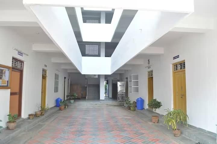ESSM College of Arts and Science campus in Thiruvallur, Tamil Nadu, India — photo 2