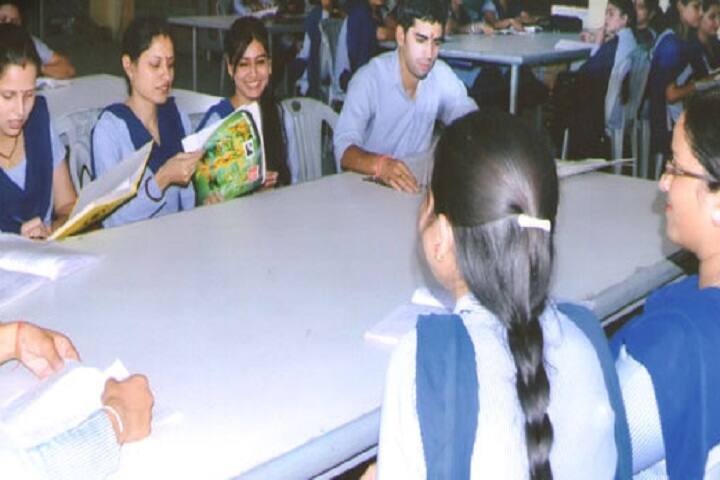 Kalra College of Education campus in Udhampur, Jammu and Kashmir, India — photo 3