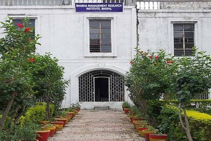 Bhabha University campus in Bhopal, Madhya Pradesh, India — photo 3