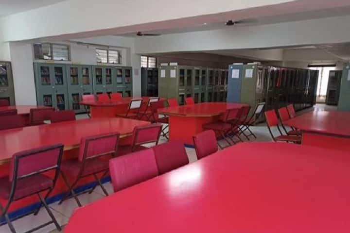 Bhabha University campus in Bhopal, Madhya Pradesh, India — photo 6