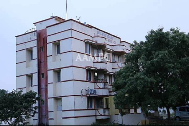 Anjalai Ammal Mahalingam Engineering College campus in Thiruvarur, Tamil Nadu, India — photo 2