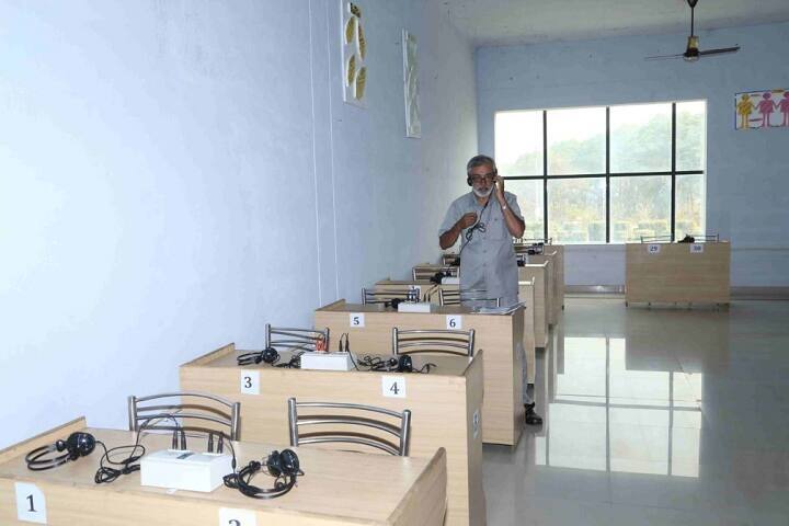 SBDS College of Veterinary and Animal Sciences campus in Fatehabad, Haryana, India — photo 6