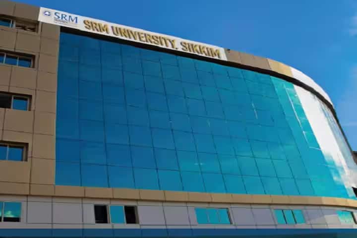 SRM University campus in Gangtok, Sikkim, India — photo 1
