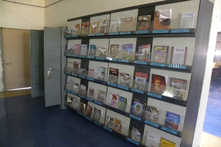 Manguba M Ed College campus in Daskroi, Gujarat, India — photo 3