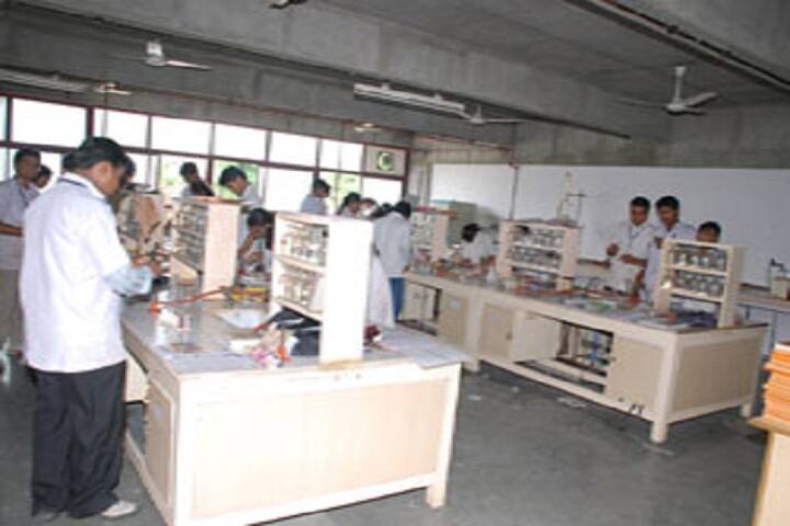 Nootan Pharmacy College campus in Visnagar, Gujarat, India — photo 3