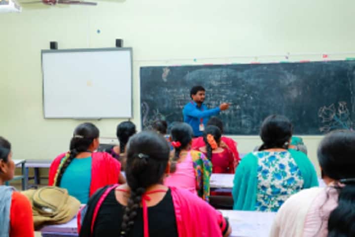 Dr RK Shanmugam College of Education campus in Kallakurichi, Tamil Nadu, India — photo 2