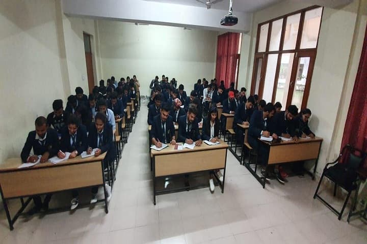 Swami Devi Dyal College of Education campus in Barwala, Haryana, India — photo 5