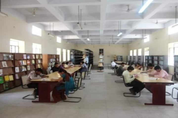 Sri Karan Narendra Agriculture University campus in Jobner, Rajasthan, India — photo 6