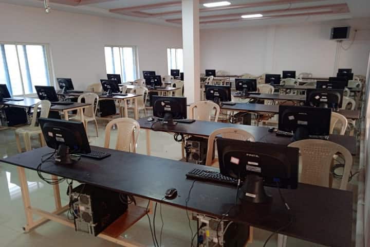 Sri Nadimpalli Suryanarayana Raju Degree College campus in East Godavari, Andhra Pradesh, India — photo 3
