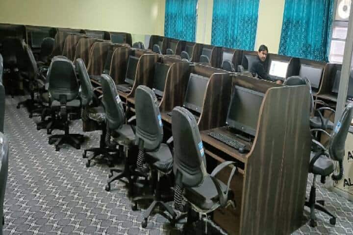 Government Degree College for Women campus in Anantnag, Jammu and Kashmir, India — photo 5