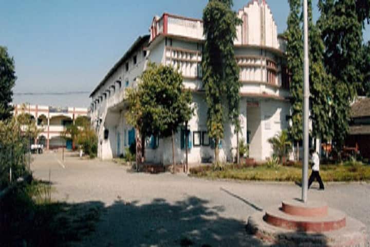 Shikshan Prasarak Mandal's Institute of Pharmacy campus in Pawani, Maharashtra, India — photo 2