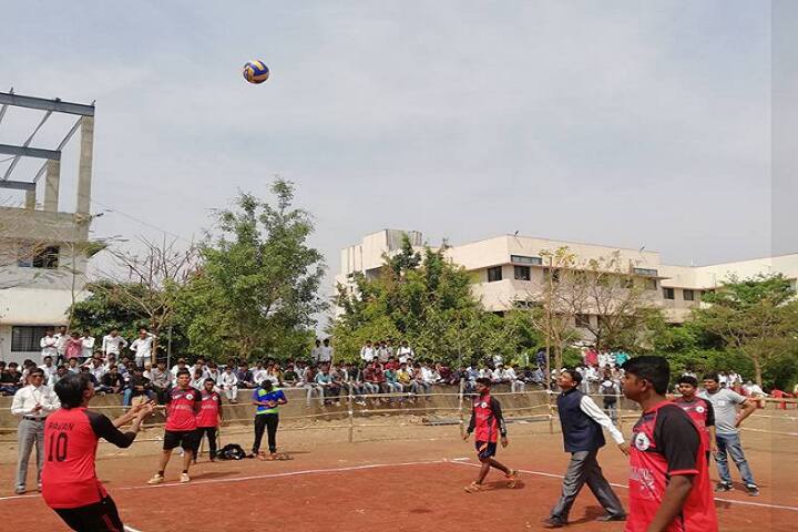 Shivlingeshwar College of Pharmacy campus in Almala, Maharashtra, India — photo 4