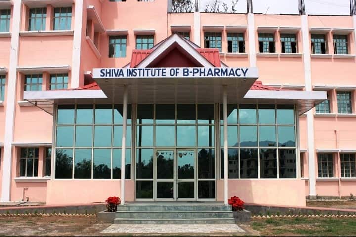 Shiva Institute of Pharmacy campus in Chandpur, Himachal Pradesh, India — photo 1