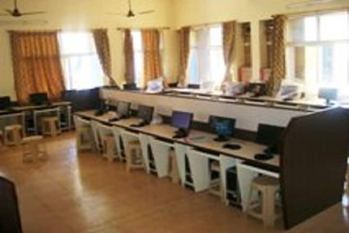 Shri VJ Patel College of Physical Education campus in Anand, Gujarat, India — photo 2