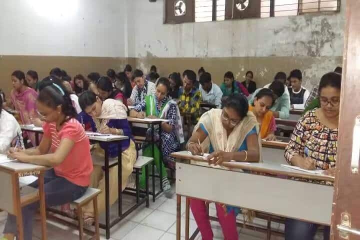 Kameshwar College of Education campus in Ahmedabad, Gujarat, India — photo 4