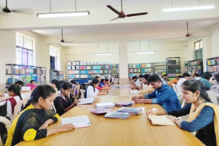 Swathi College of Pharmacy campus in Venkatachelam, Andhra Pradesh, India — photo 6
