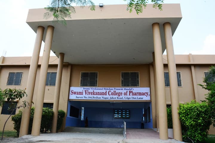 Swami Vivekanand College of Pharmacy campus in Udgir, Maharashtra, India — photo 1