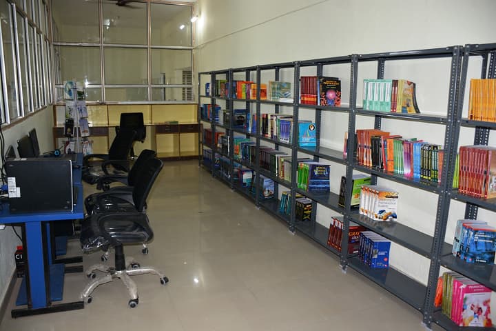 Swami Vivekanand College of Pharmacy campus in Udgir, Maharashtra, India — photo 4