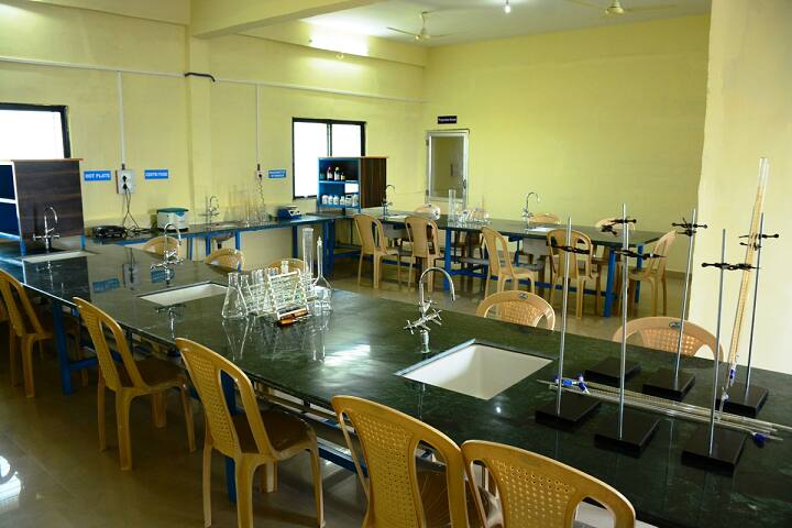 Swami Vivekanand College of Pharmacy campus in Udgir, Maharashtra, India — photo 5