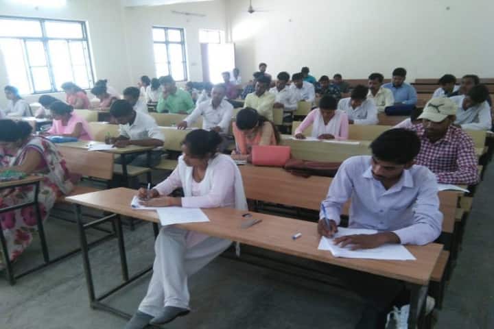 Sita Devi Mahavidyalaya campus in Barabanki, Uttar Pradesh, India — photo 2