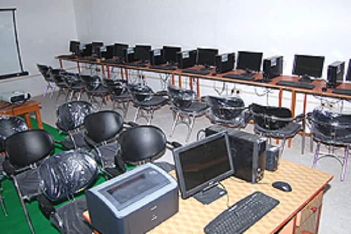 Sita Devi Mahavidyalaya campus in Barabanki, Uttar Pradesh, India — photo 3