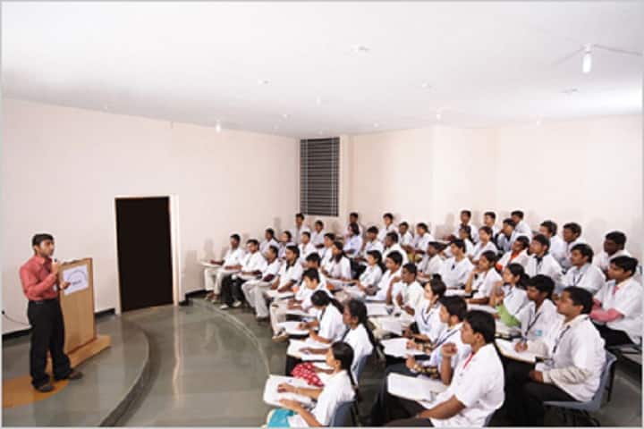 Shanti Sudama College of Pharmacy campus in Azamgarh, Uttar Pradesh, India — photo 1