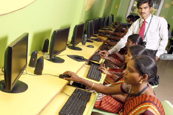 Sri Vijay Vidyalaya College of Education campus in Dharmapuri, Tamil Nadu, India — photo 6