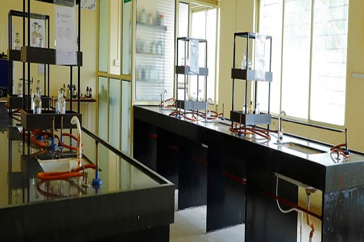 Shantiniketan College of Pharmacy campus in Ahmednagar, Maharashtra, India — photo 5