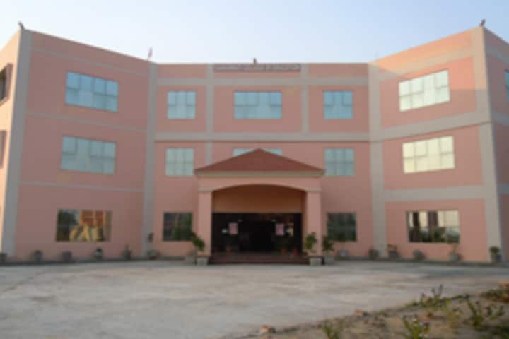 Saraswati College of Education, Hisar campus in Hisar, Haryana, India