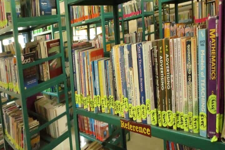 Sri Sarada College of Education for Women campus in Ariyakulam, Tamil Nadu, India — photo 4