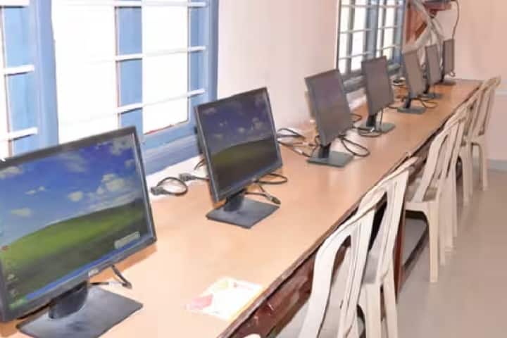 Sri Sarada College of Education for Women campus in Ariyakulam, Tamil Nadu, India — photo 6