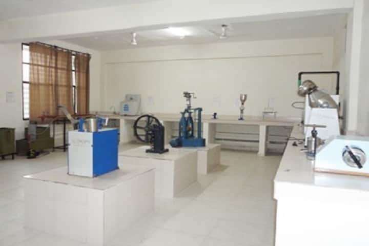 Shanti College of Pharmacy campus in Nowgong, Madhya Pradesh, India — photo 4