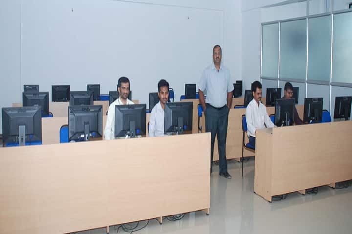 Vidyavardhaka Polytechnic campus in Mysuru, Karnataka, India — photo 3