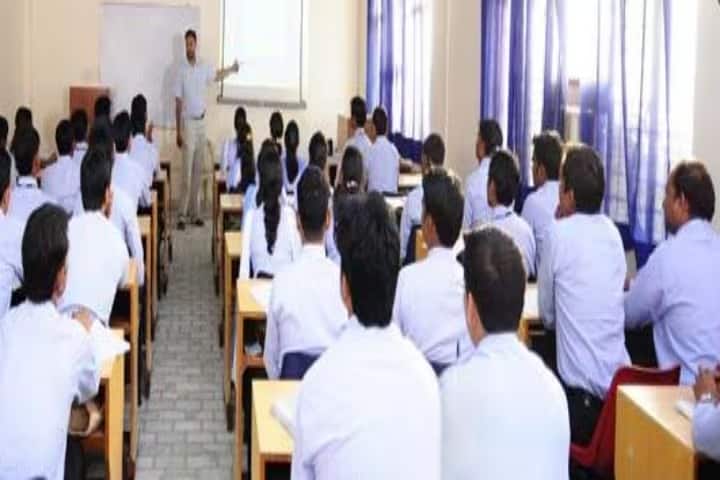 Rakshpal Bahadur Teachers Training Institute campus in Bareilly, Uttar Pradesh, India — photo 2
