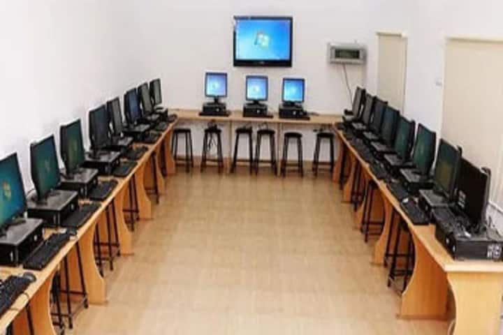 Pataudi College of Education campus in Pataudi, Haryana, India — photo 4