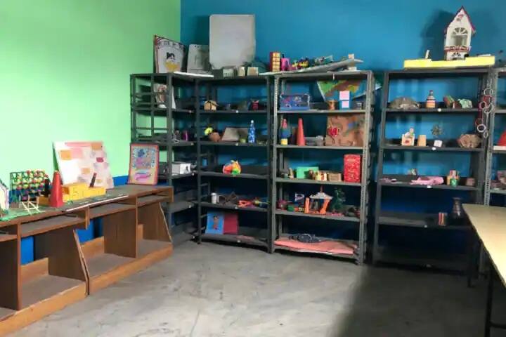 Pt LR College of Education campus in Faridabad, Haryana, India — photo 5