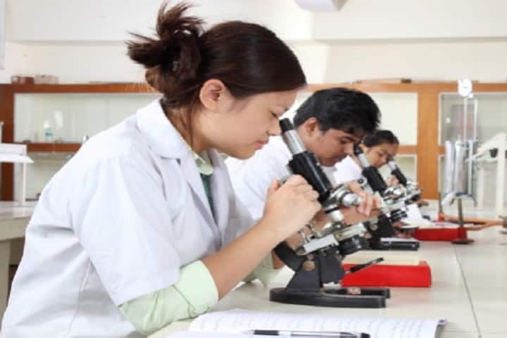 St John's Pharmacy College campus in Bangalore, Karnataka, India — photo 3