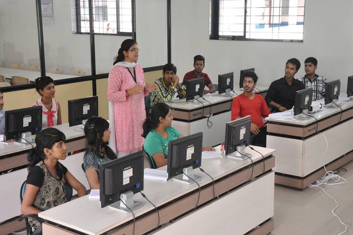 St John Institute of Pharmacy and Research campus in Palghar, Maharashtra, India — photo 6