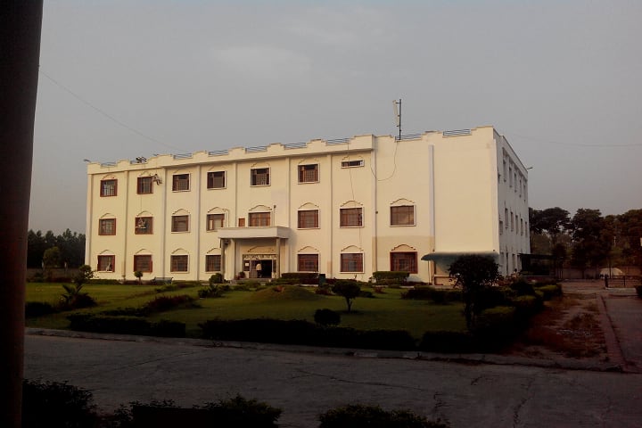 Shivalik College of Education campus in Ambala, Haryana, India — photo 2