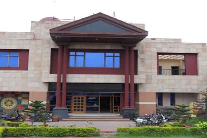 SD Institute of Education for Girls campus in Ambala Cantt, Haryana, India — photo 1